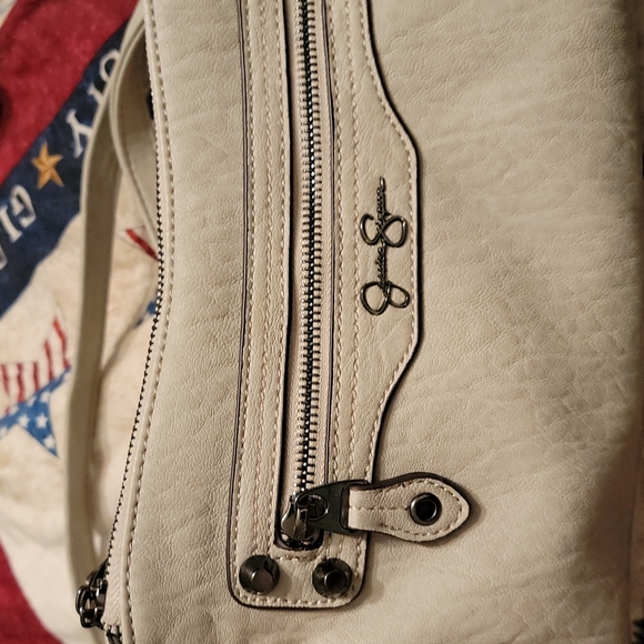 Jessica Simpson Handbag - Picture 8 of 11